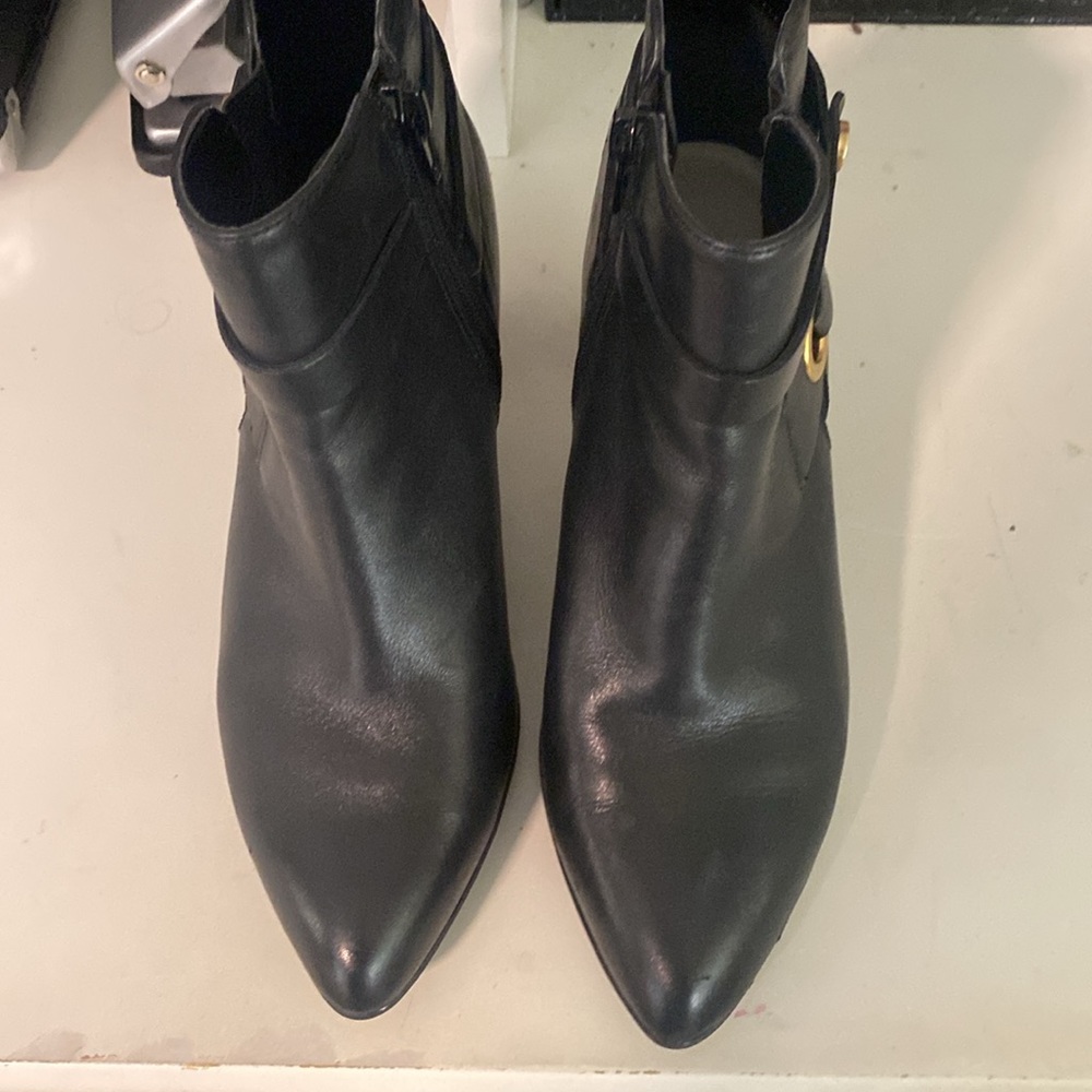 Anne Klein black leather boots 5 1/2 - Picture 2 of 6